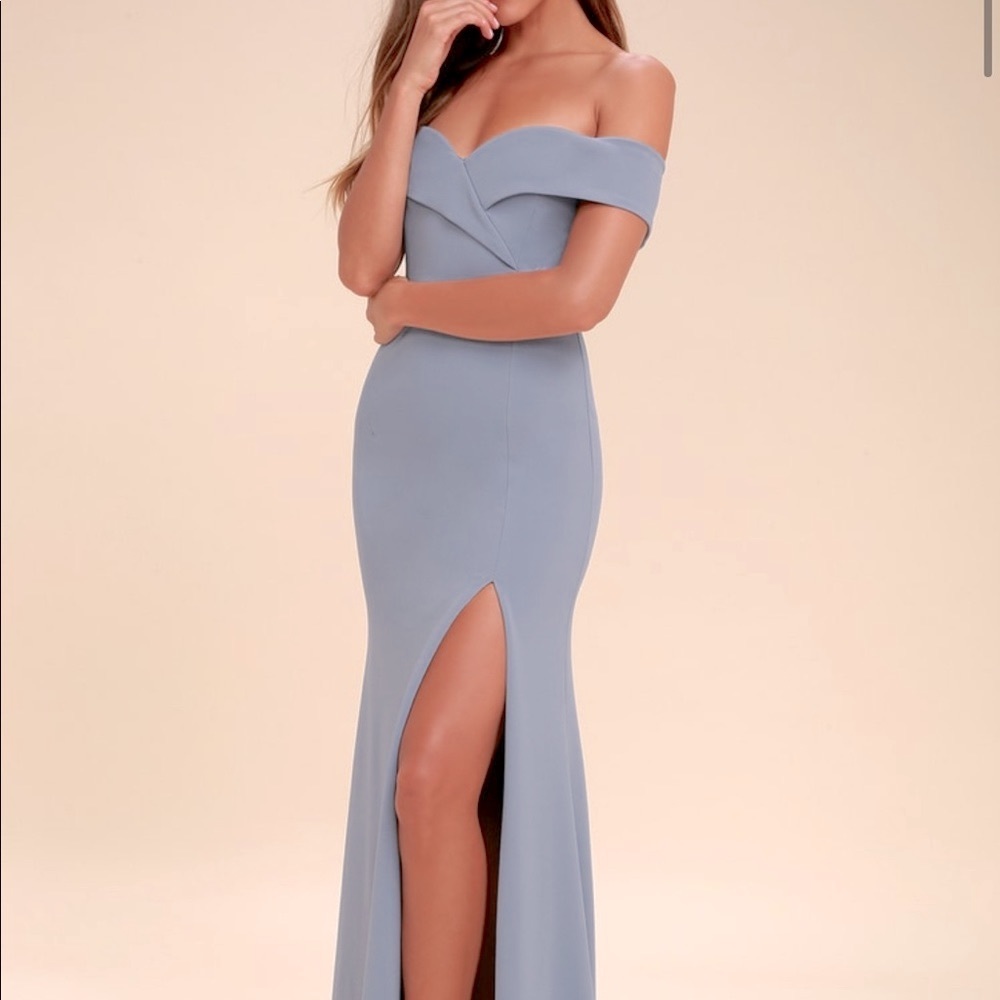 NWOT Lulu's Off-the-Shoulder Maxi Dress M